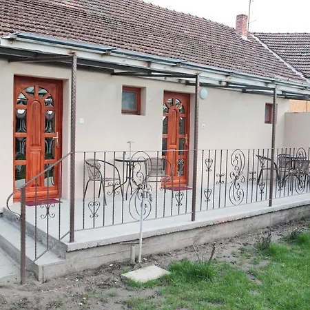 Apartament Ildiko Apartman *