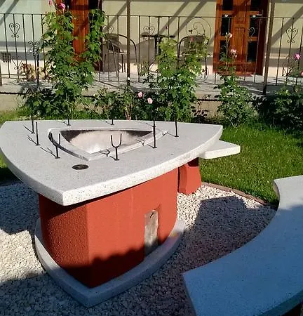 Ildiko Apartman Apartament *